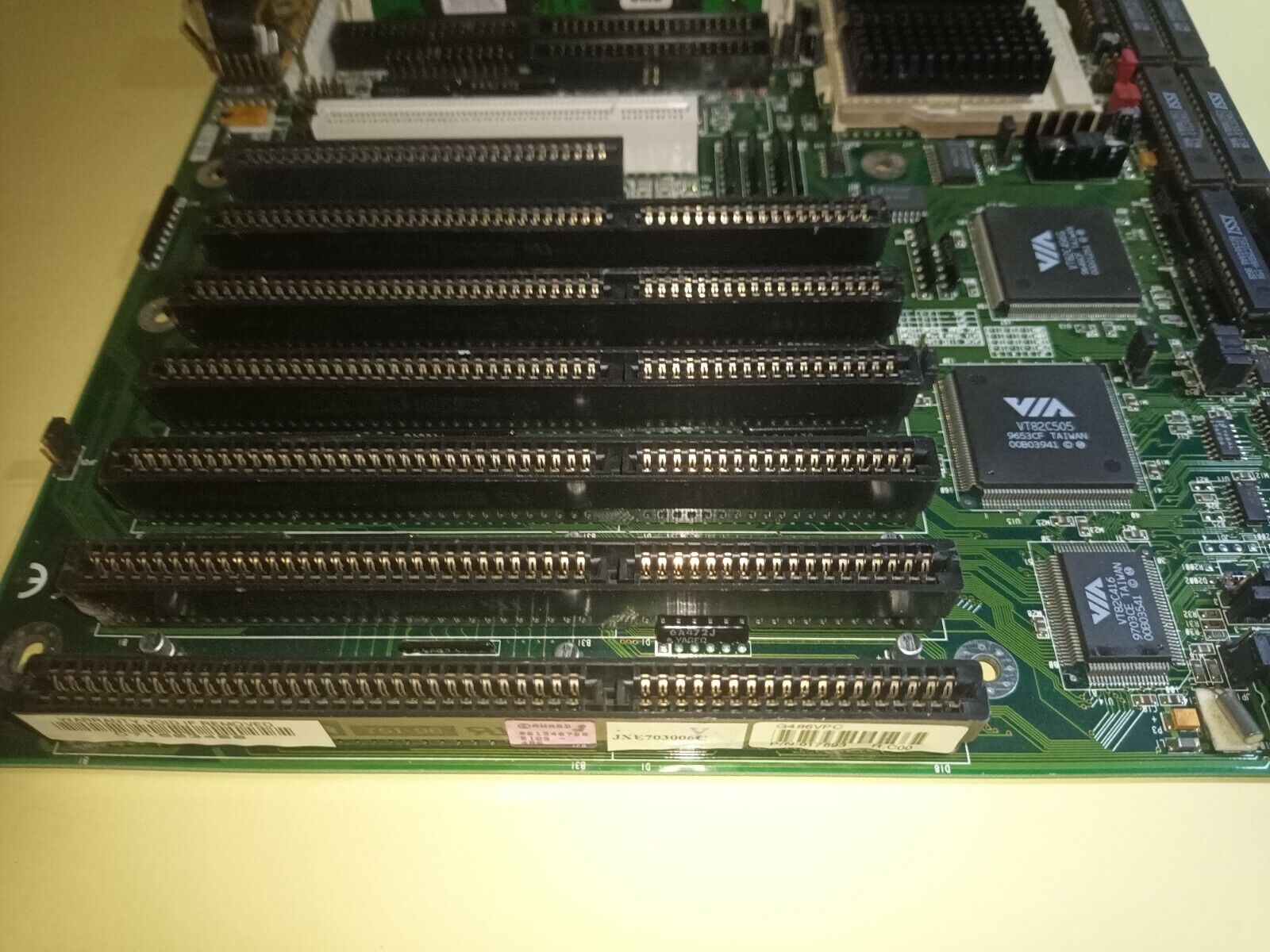 G486VPC 017693 Rev. C00 Am5x86-P75-S Intel Pentium I 75Mhz 8MB Ram PCI/ISA - Image 9