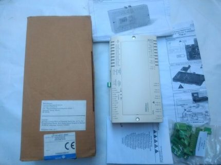 Johnson Controls LP-FX14D21-000C Version A FX14 Controller LPFX14D21000C New