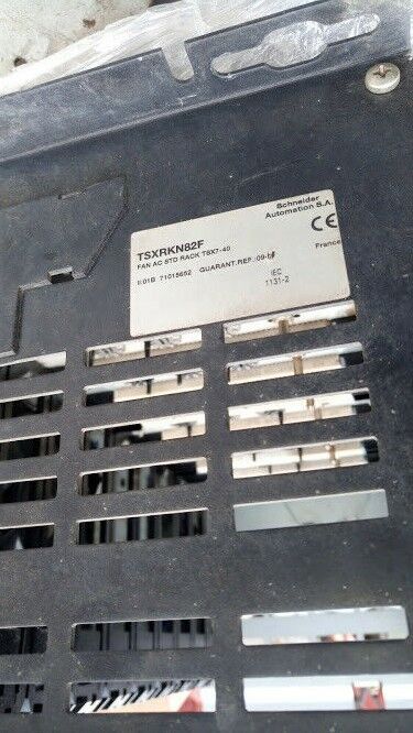 SCHNEIDER Automation S.A TSXRKN82F Fan AC STD Rack TSX 7.40 - Image 2