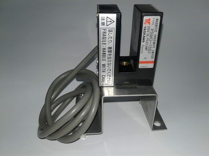 YASKAWA Electric Psmo-15G1 250V 3A Pilotlamp Magnetic Proximity Switch - Image 3
