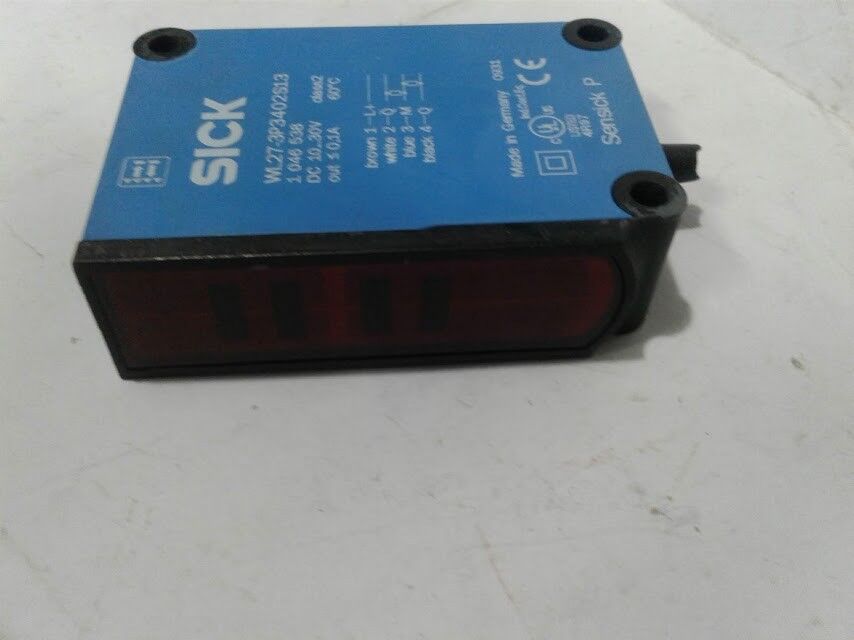 Sick WL27-3P3402S13 Photoelectric Retro-Reflective Array Sensor