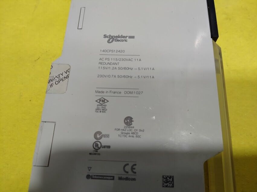 Schneider Electric 140CPS12420 PLC Power Supply Module 115/230 VAC - Image 3