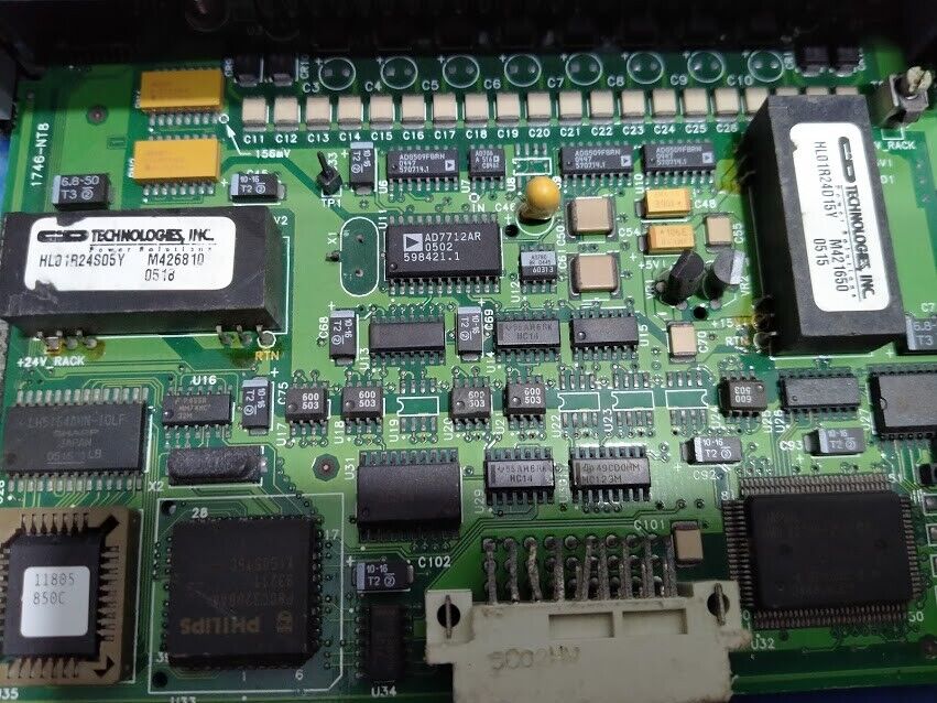 Allen Bradley SLC 500 1746-NT8 Ser. A FRN. 1.40 Thermocouple/ Mv input module - Image 9
