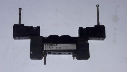 PNEUMAX 2435.62.44.35.05 Electric / Solenoid Valve Double Side 243562443505