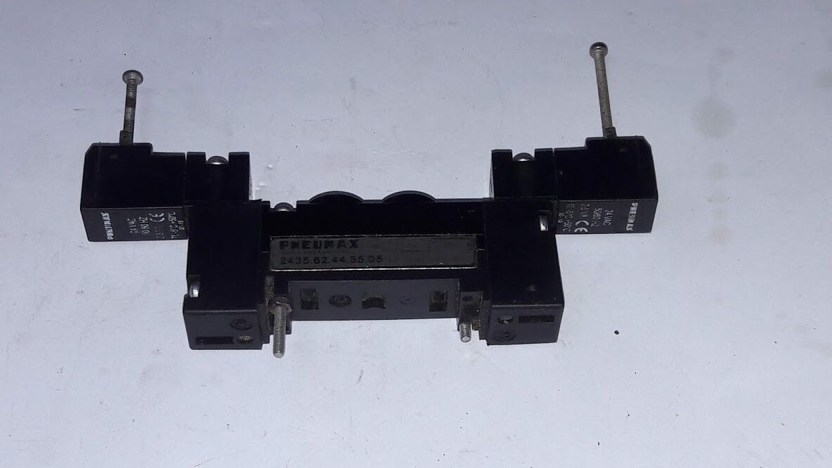 PNEUMAX 2435.62.44.35.05 Electric / Solenoid Valve Double Side 243562443505 - Image 2