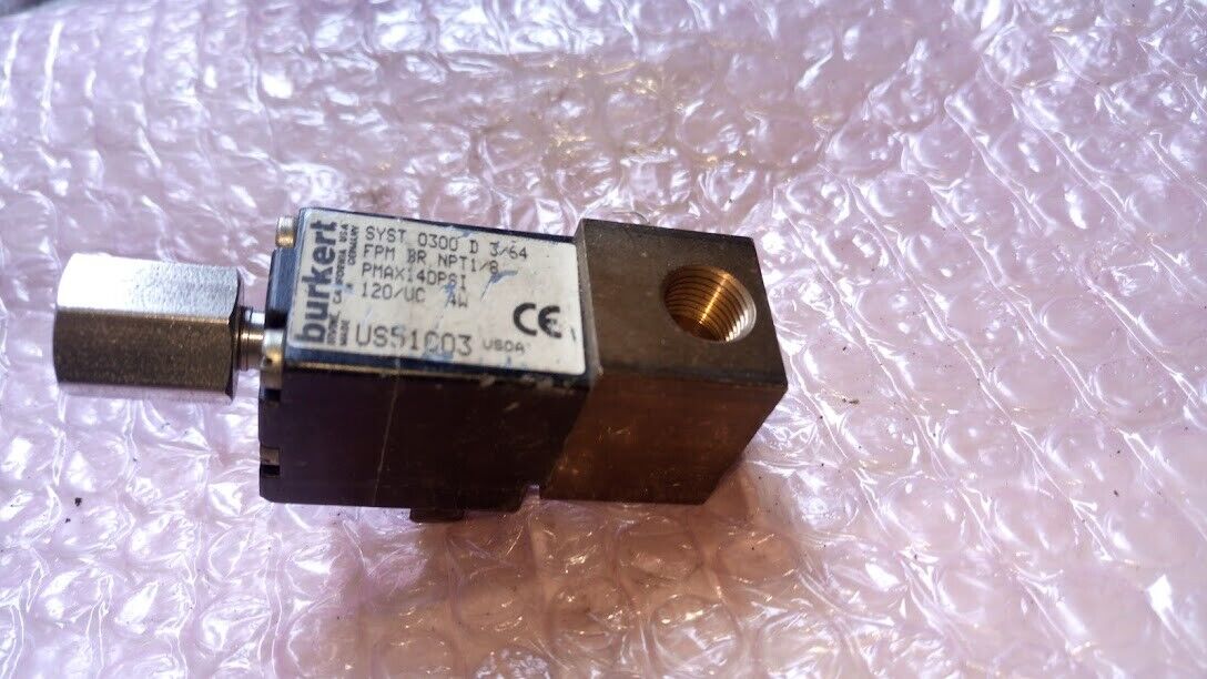Bürkert US51C03 SYST 0300 D 3/64 FPM BR NPT 1/8 PMAX 140PSI 120/UC Solenoid Val - Image 3