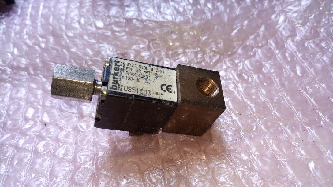 Bürkert US51C03 SYST 0300 D 3/64 FPM BR NPT 1/8 PMAX 140PSI 120/UC Solenoid Val