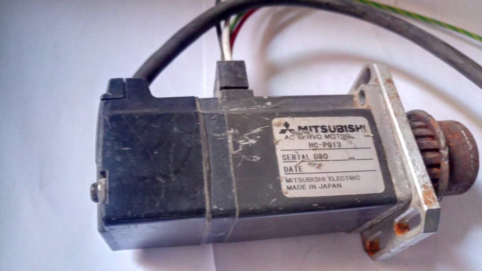 Mitsubishi HC-PQ13 Ac Servo Motor HCPQ13 Mitsubishi Electric - Image 2