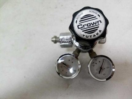 Crown Gas Regulator FR-IIS-OP Yutaka FRIIS0P With Pressure Gauge