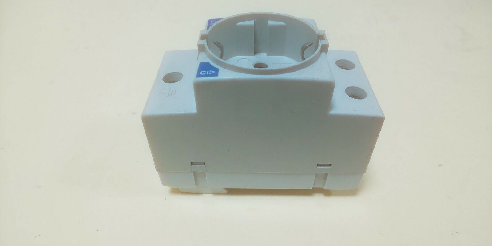 Hager N 129 01 Electrical Receptacle Connector X 129