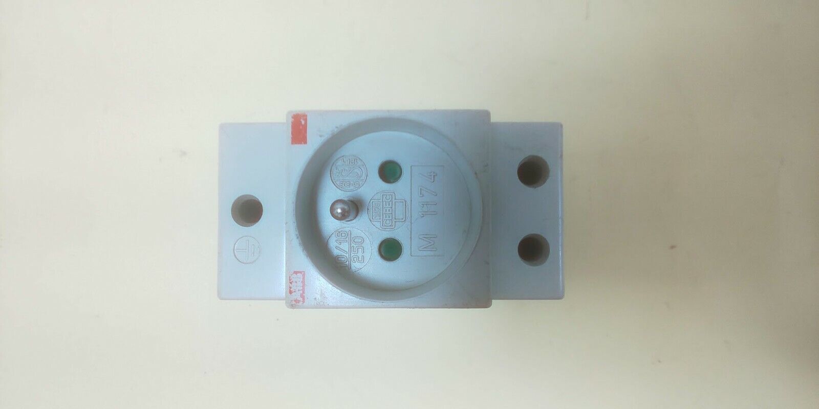 Asea Brown Boveri M1174 Power Socket ABB M1174