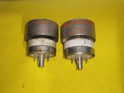 Amprex Jan-7034 Electron tube JAN7034 one set of 2 tubes