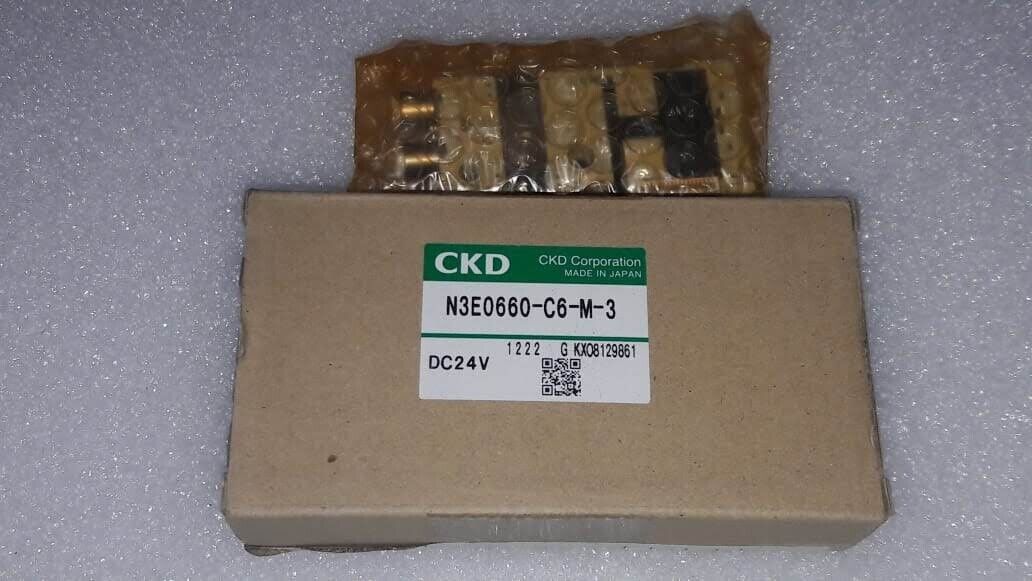 CKD N3E0660-C6-M-3 Solenoid Valve 012-012911-1 G KX08129861 DC24V - Image 3