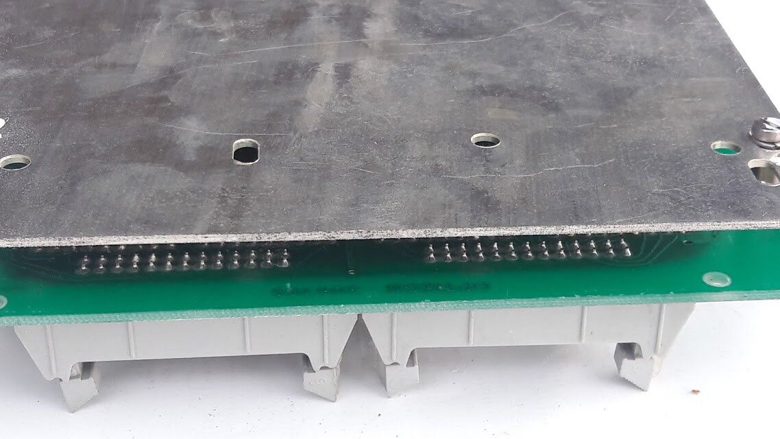 Optikon 306105 pull from Tektronix TLA612 Logic Analyzer - Image 5