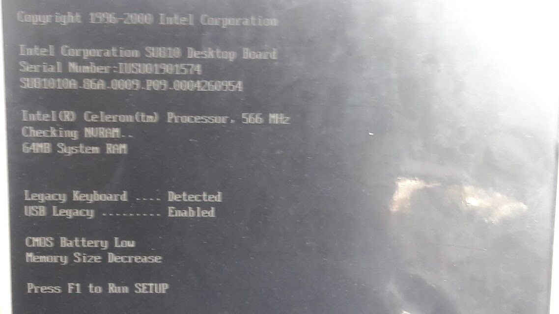 Optikon 306105 pull from Tektronix TLA612 Logic Analyzer - Image 2