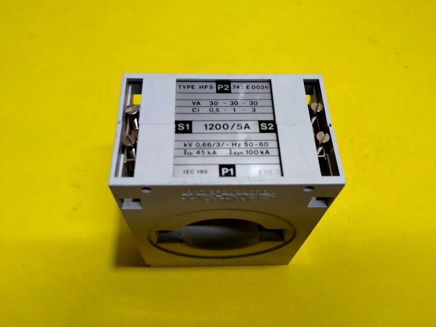 LK-NES HF5 P2 742E0026 Current Transformer S1 200/5A S2 New HF5P2742E0026