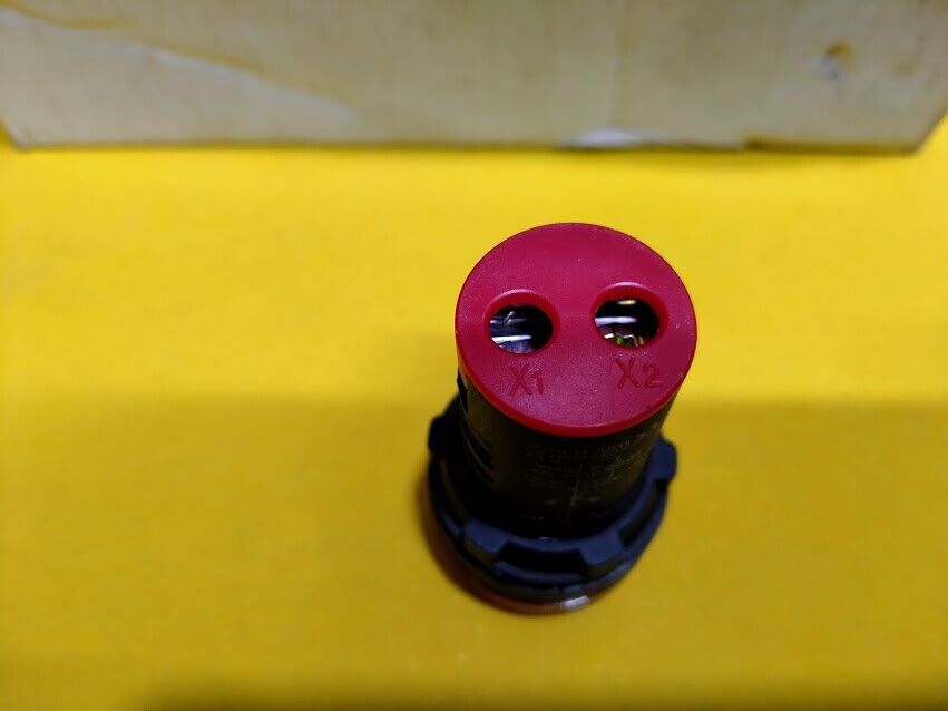 Tianyi Electric Co. Ltd. AD22-22DS Red Pushbutton Indicator Light AD2222D New - Image 3