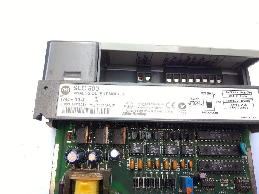 Allen-Bradley 1746-N04I Ser A SLC 500 Analog Output Module 1746N04I - Image 9