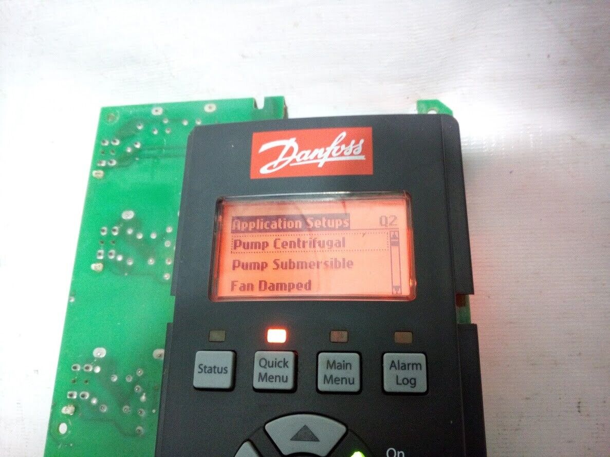 Danfoss VLT Soft Starter MCD5-0000-T5-G2-CV2 340-07230-00A G2-G5 GM3KB V1.01 - Image 4
