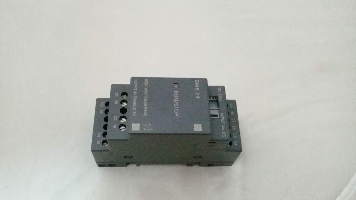 New Siemens 6ED1 055-1CB00-0BA0 Output 4x Trans./0.3A 6ED10551CB000BA0 - Image 3