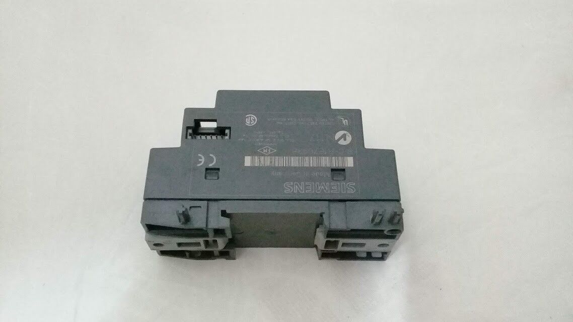 New Siemens 6ED1 055-1CB00-0BA0 Output 4x Trans./0.3A 6ED10551CB000BA0 - Image 4