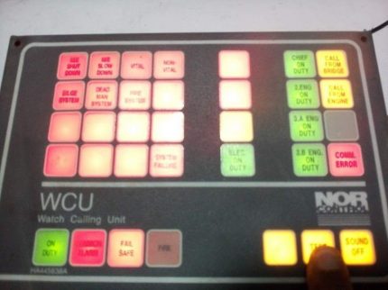 Japan Radio Co.Ltd Nor Control NWW-65 WCU Watch calling / Doppler log Display un
