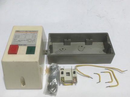 Fuji Electric SW-0P/3H MAGNETIC SWITCH STARTER  AC 220V