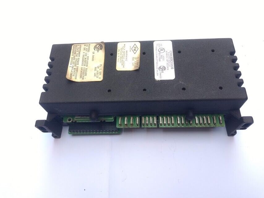 GE Fanuc IC660EBD020S Genius I/O Block 24/48Vdc 16PT Source IC660EBD020S - Image 4