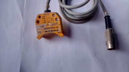 Turck NI4-DS20-2AP6X2 Inductive sensor For rotary actuators / POSITION SENSOR