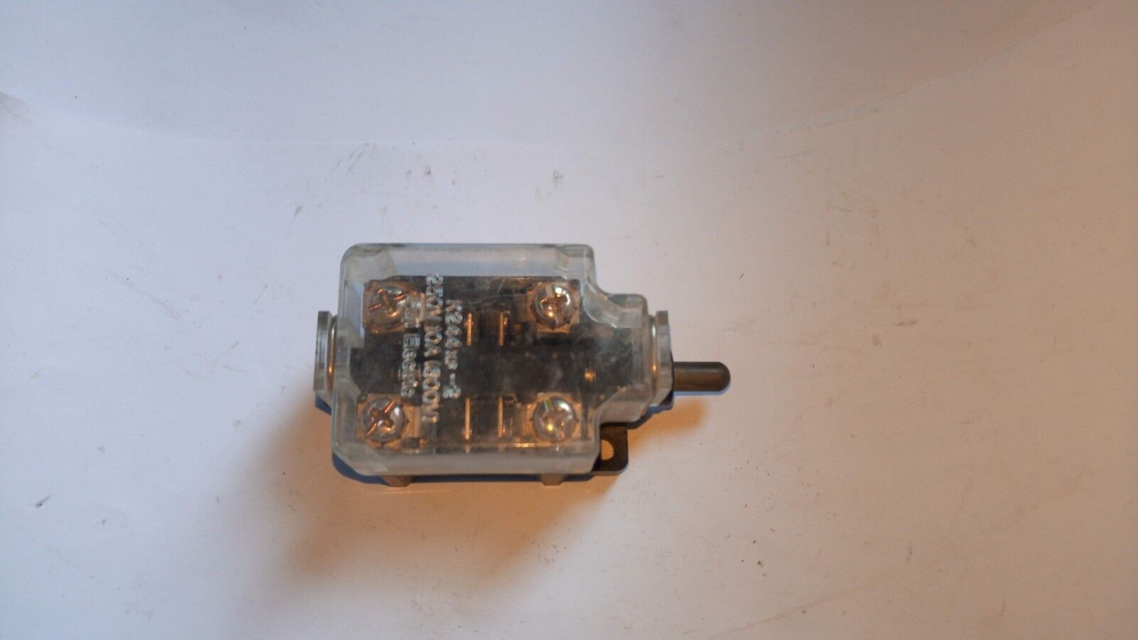 K244xp-2 Fuji Electric Switch Limit N.O./N.C. SPDT Top Plunger 250V 10A 600V - Image 3
