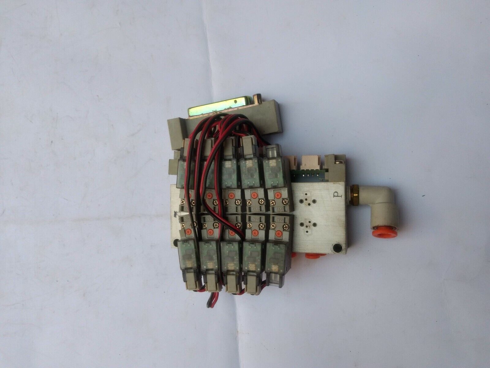 SMC SY114-5MOU 772-801282-001 Solenoid Valves on Bar Stock Manifold LAM - Image 2