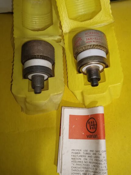 Varian/Eimac JAN-8245 electron tube 4CX250K one set of 2 tubes