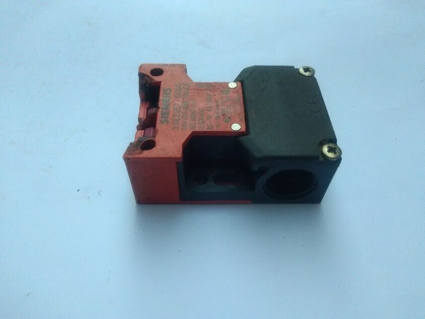 Siemens 3 SE2 257-6XX40 Inetlock Position Switch 3SE22576XX40 - Image 9