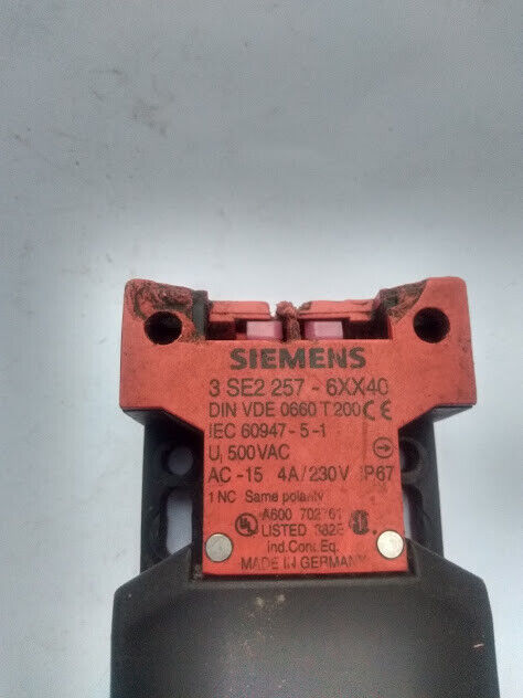 Siemens 3 SE2 257-6XX40 Inetlock Position Switch 3SE22576XX40 - Image 6
