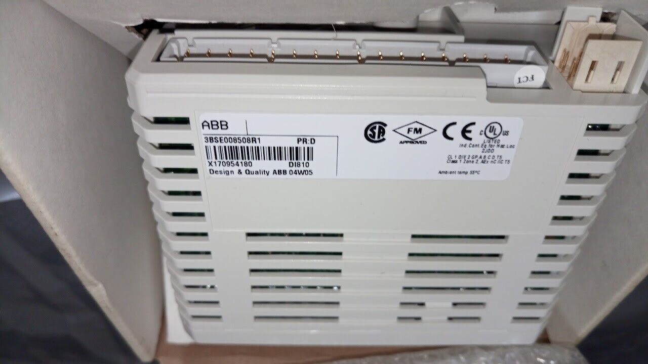 New ABB S800 I/O 3BSE008508R1 PR: D Digital Input Module DI810
