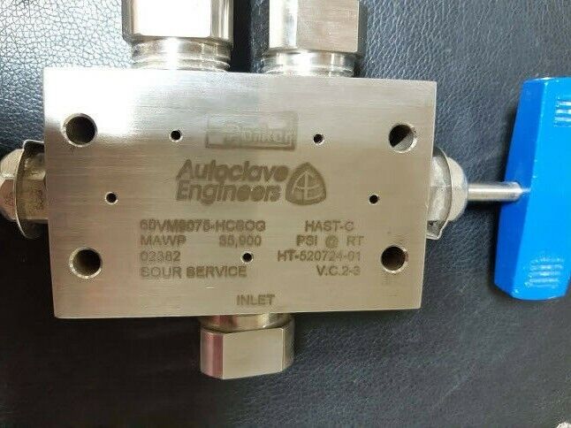 Wikai EN 837 118506EM bar Sour Gas service Pressure Gauge With Parker Autoclave