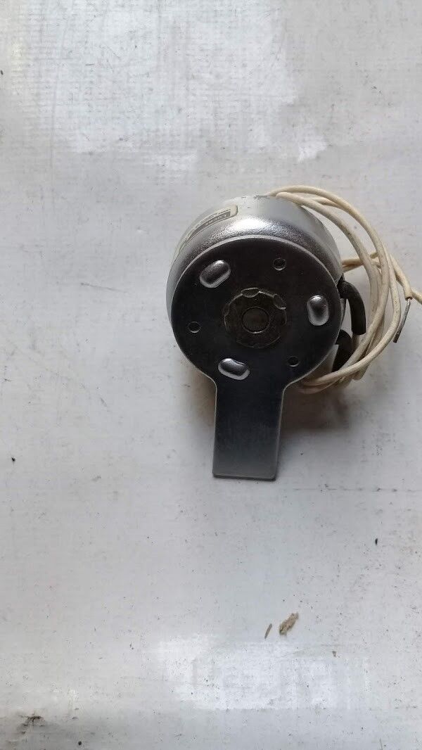 Lucas Lee Laser INC 191023-002 9713 Solenoid Safety Shutter 191023002 - Image 4