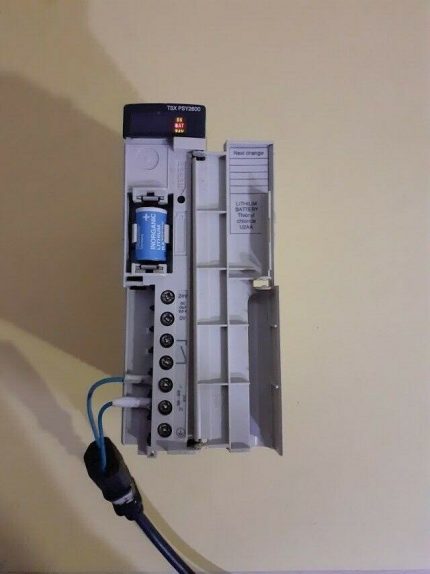 Schneider Telemecanique TSX Premium TSXPSY2600 Modicon Premium Power Supply