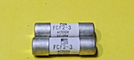 FUJI ELECTRIC FCF2-3 Ceramic Fuse AC 500V DC 125V 3A 32-I549