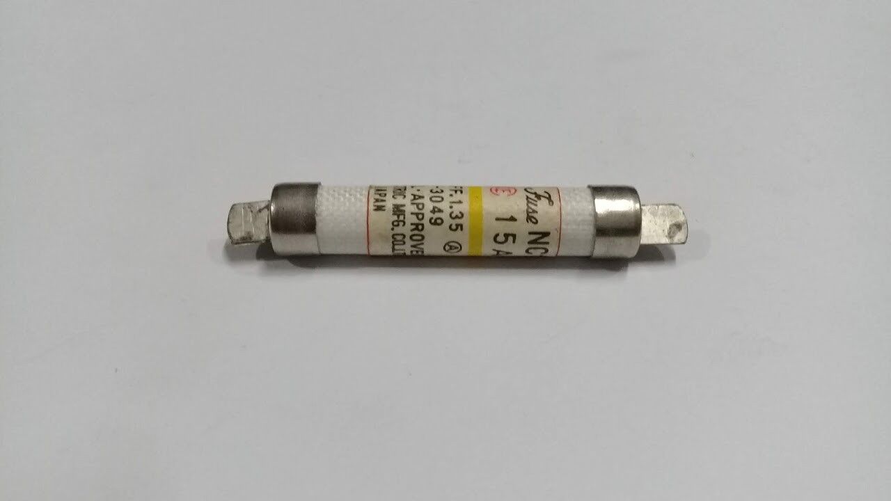 Utsunomiya Electric NC1 15A AC 500V DC 250V Cello-Lite Fuse NC1 Lot of 2 - Image 3