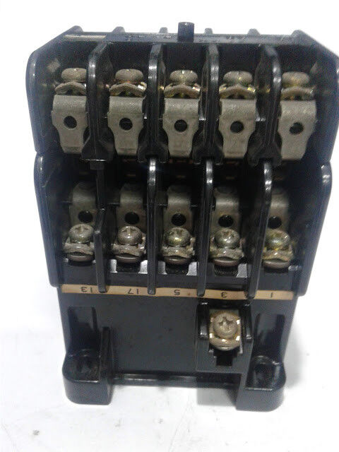 Fuji SRC 50-4F 380-400/400-440V 50/60Hz Relay - Image 3