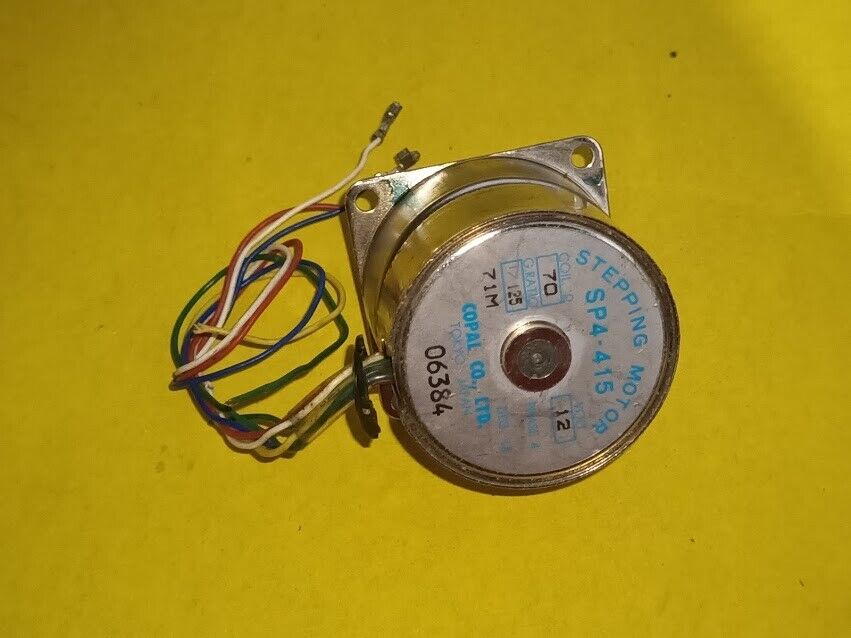 Copal SP4-415 Stepping Motor with reducer gear 1/125 12V - Image 2