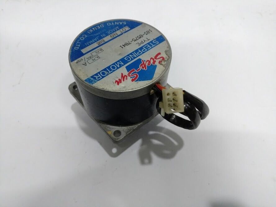 Sanyo Denki 103-8575-7041 stepping motor - Image 2