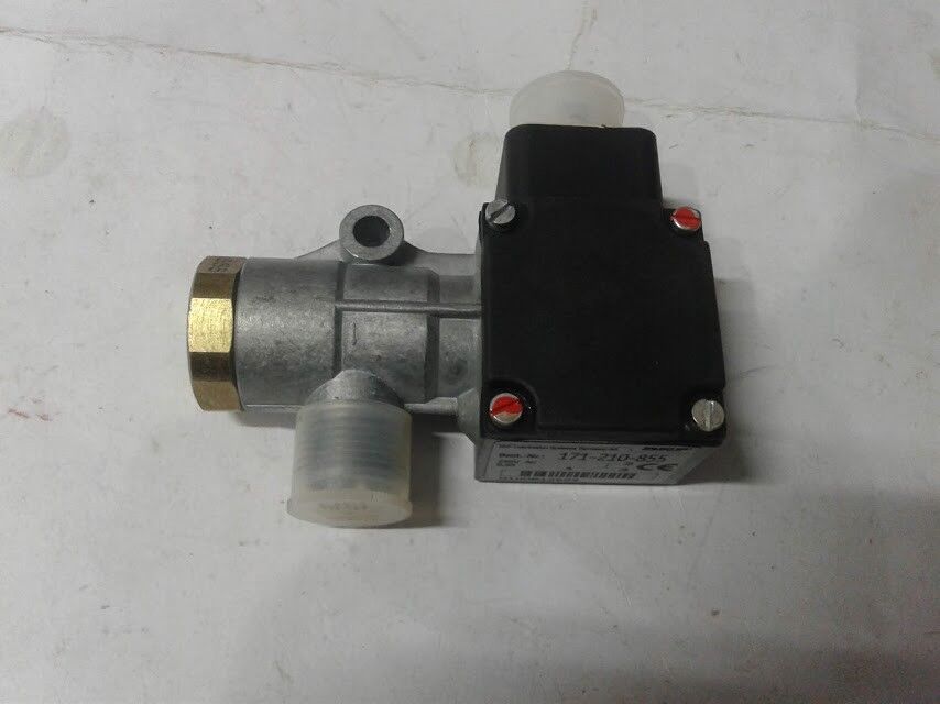 SKF lubrication System Germany 171-210-855 250VAC SKF Valve New - Image 6
