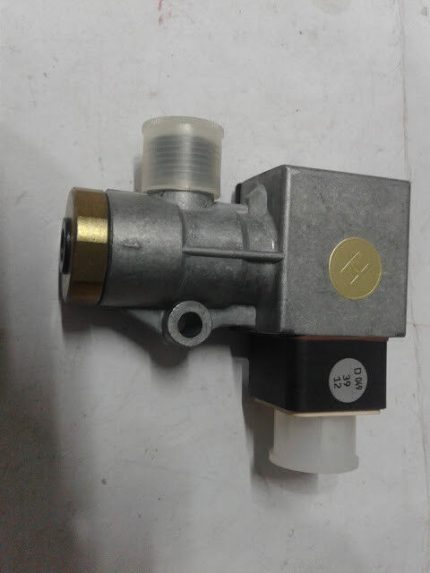 SKF lubrication System Germany 171-210-855 250VAC SKF Valve New
