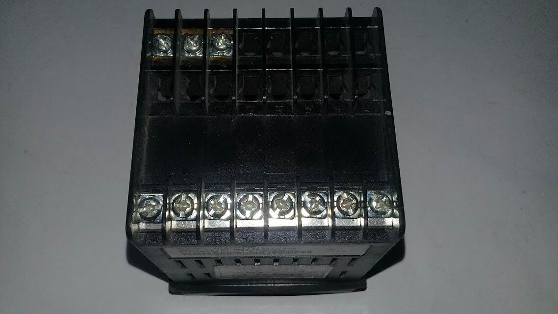 Delta DTA 7272 Temperature Controller DTA7272V0 V4.20 - Image 5
