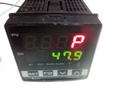 Delta DTA 7272 Temperature Controller DTA7272V0 V4.20