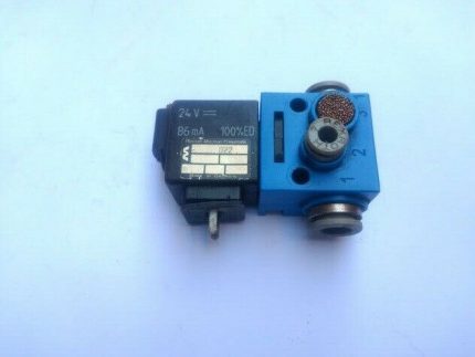 Rexroth Mecman 5724970220 Pneumatik 572 497 022 0 7bar Max Solenoid 572-497-022-0