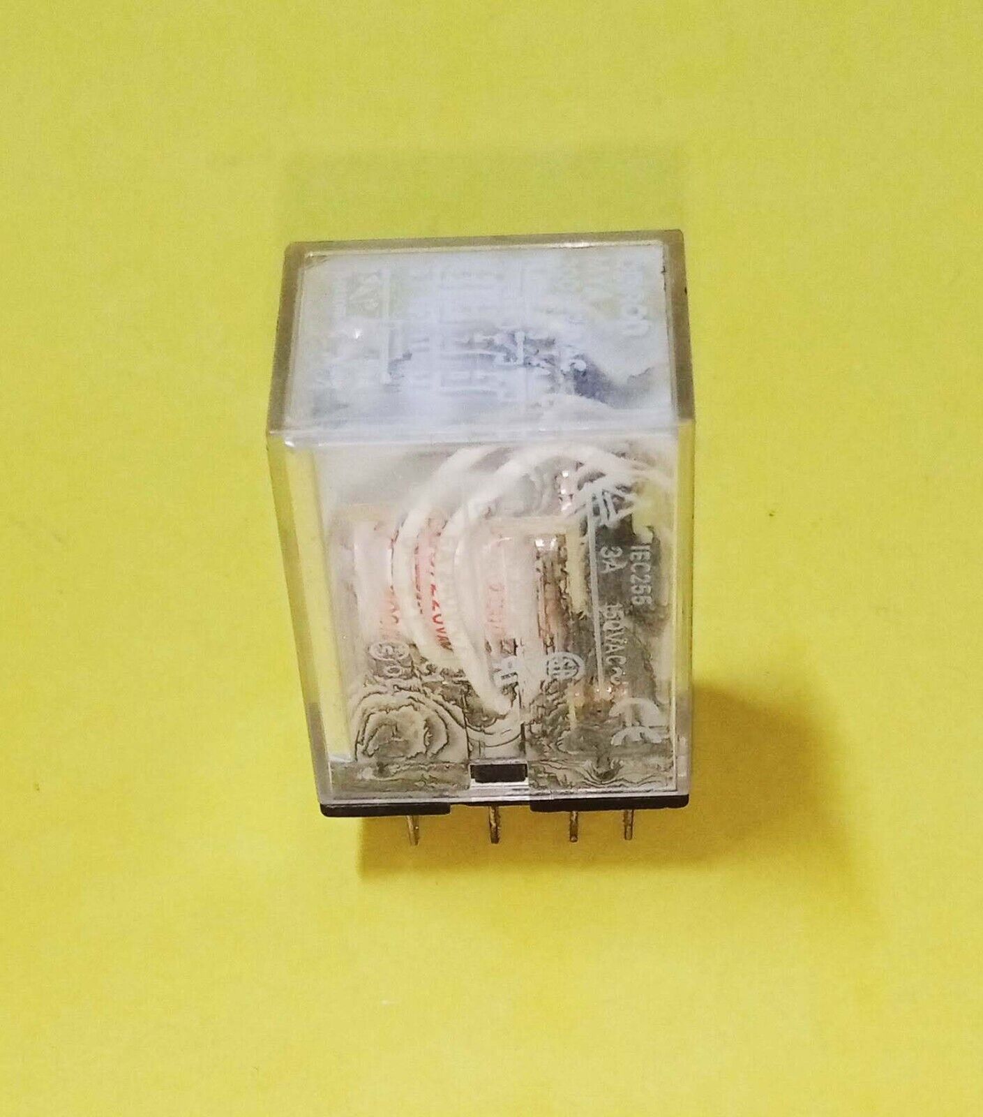 Omron MY4 200/220 vac IEC255 Miniature Power Relay - Image 6