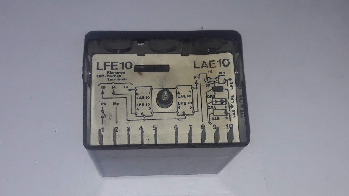 SXWDI16XX10001 16 Digital In HW B SW 2012 Schneider Electric New - Image 7